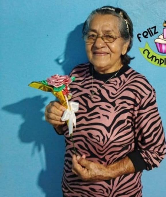 MARIA ELODIA ARAQUE DE FLORES