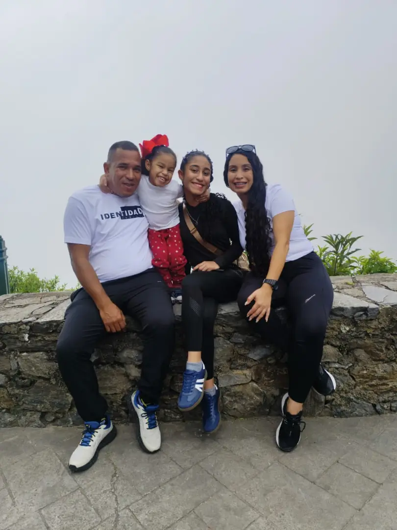 Jacknolyc, Lesther, Nicol y Estefanía Tovar mata
