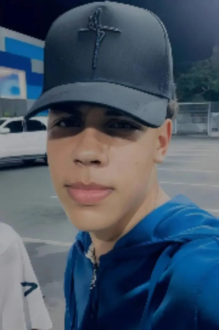 Aaron Ramses Esparragoza Bauer