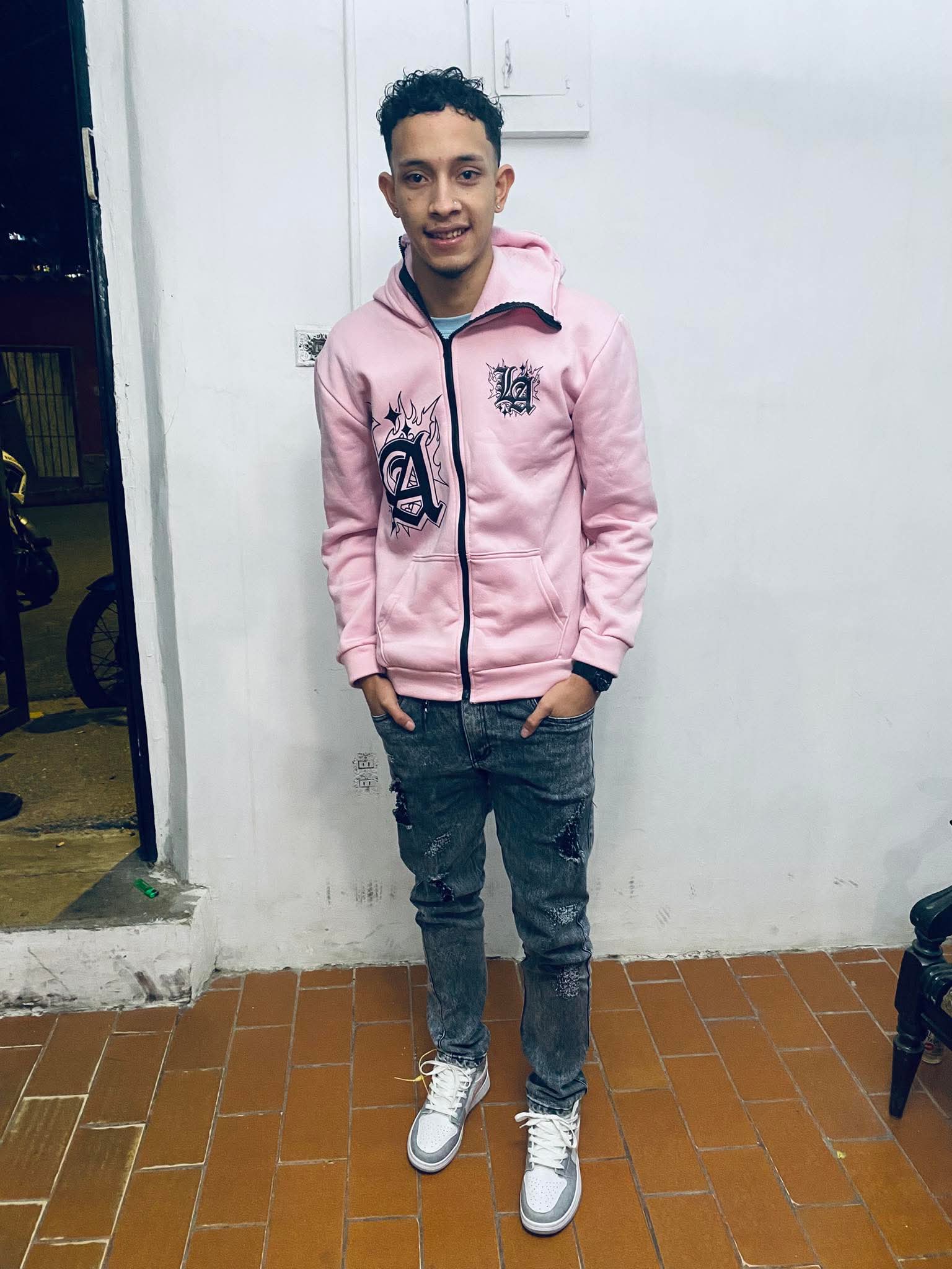 Jhoangel González