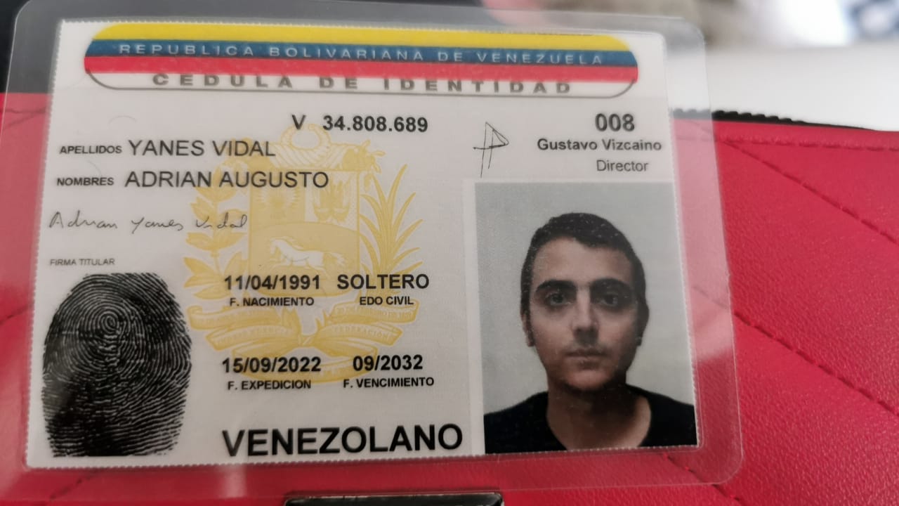 ADRIAN AUGUSTO YANES VIDAL