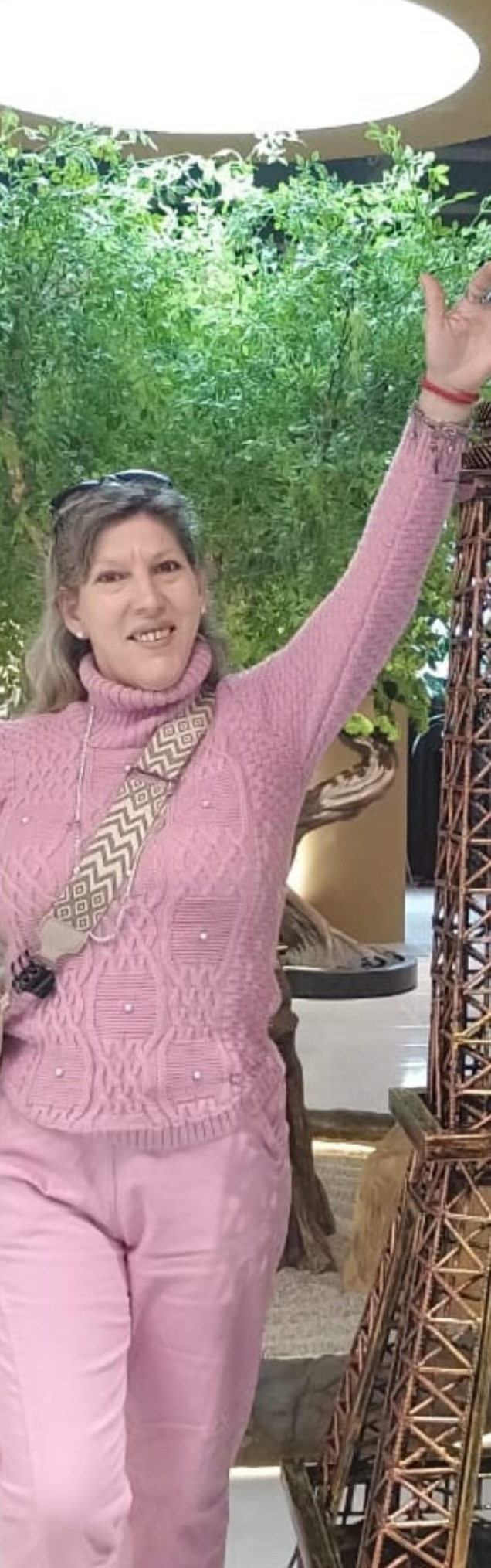PAULA ZENAIDA HERMANDEZ DE INOJOSA