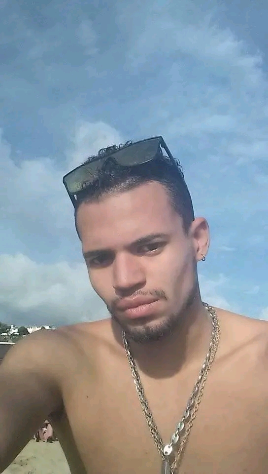 Luis wladimir Velázquez caripe