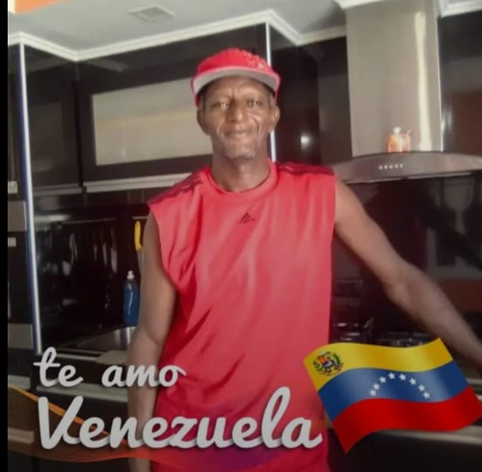 José Leonardo González