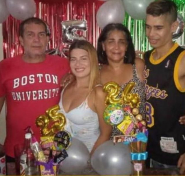 Jovanne Acosta Agrianelly’s Gómez Jovan’s Acosta y su hijo Jovany Acosta