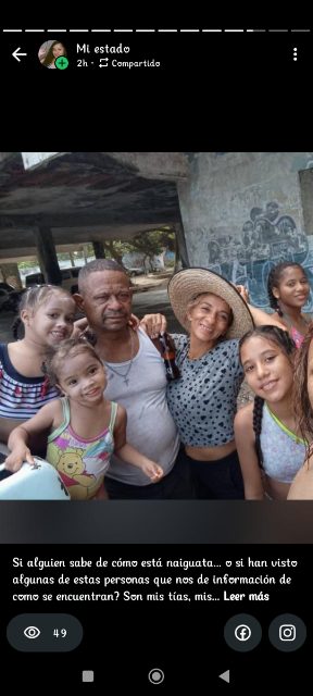 Brittany 3 años. Gabriela 5 años. Norka 13 años. Alvaro 16 años. Mamá y papá Katiuska y Juan de 42 y 50 años