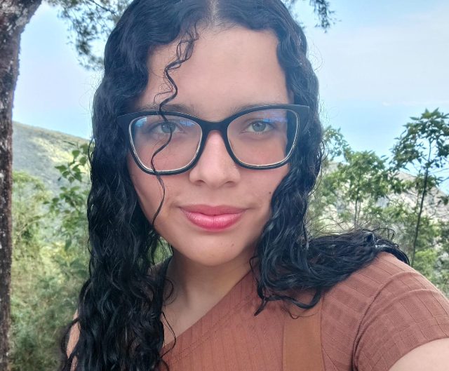 Ana Karina Longa