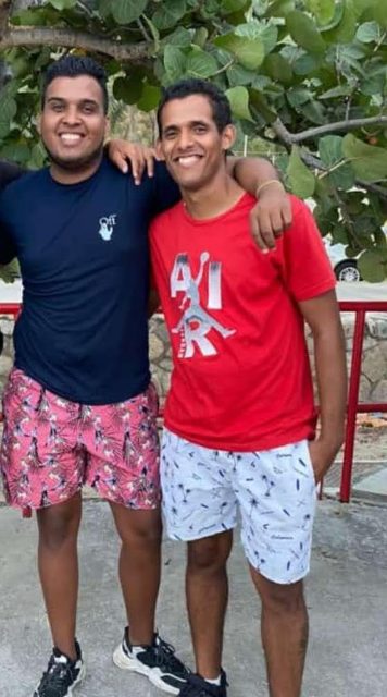 Abrahan Andres Lobo (camisa azul) Dennys Lobo (camisa Roja)
