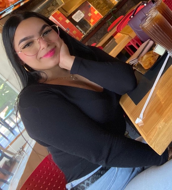 Adriana morales