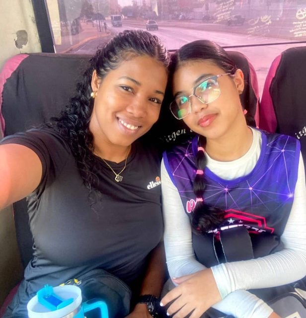 Raicelly Rodríguez y Rossana Pino