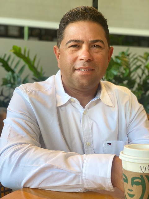 Víctor Alnardo González