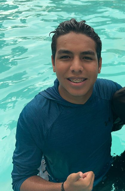 Aaron armas