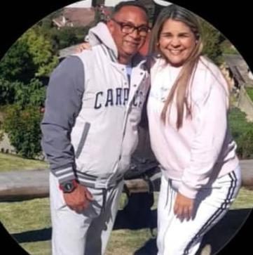 Jhonny Landaeta y Bianca Sandoval