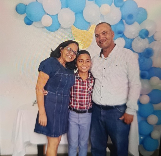 Yanmir Kempis, Luis, Nicolás
