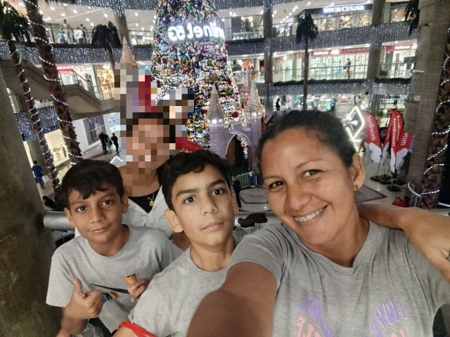 Mayra flores