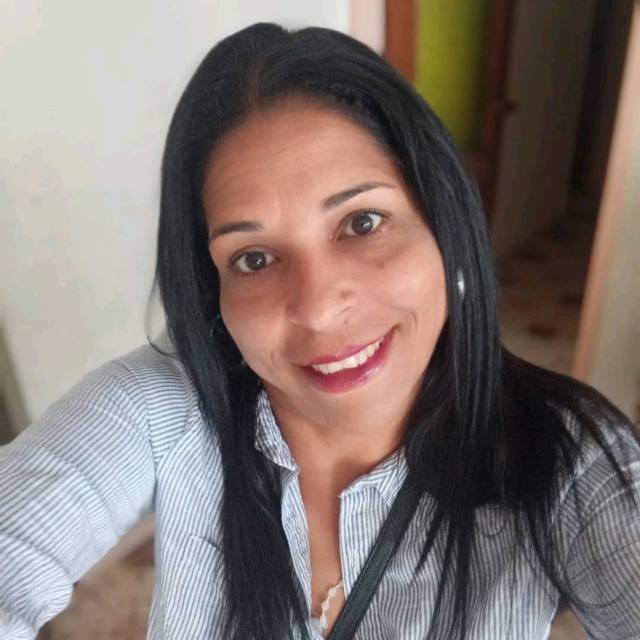 Jenny Flores Moreno