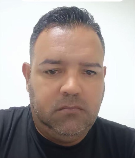 adenis José Salazar adjunta