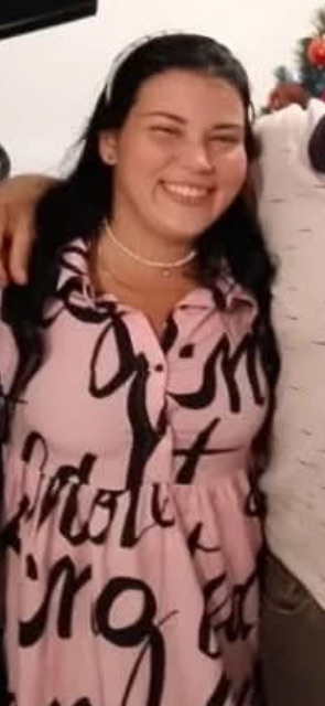 Andrea Gomes