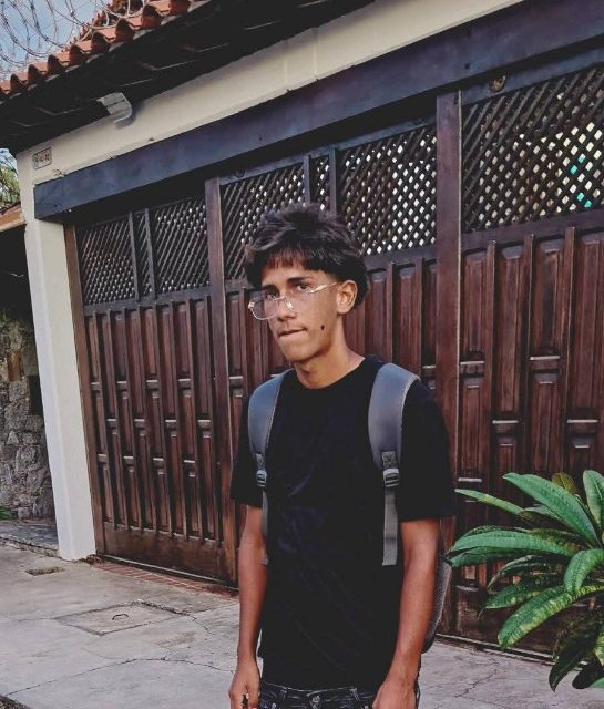 Wilson Orlando Flores de León