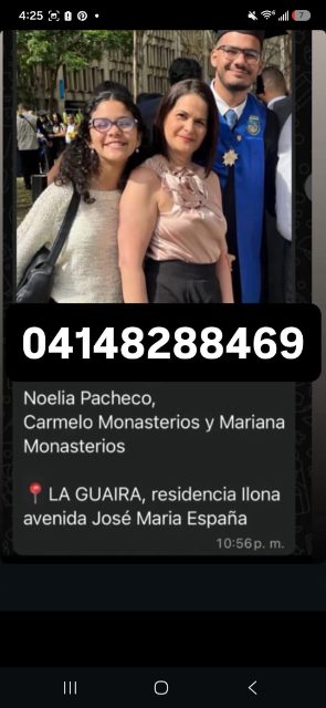 Noelia Pacheco (Madre), Carmelo Monasterios (Hijo), y Mariana Monasterios (Hija)