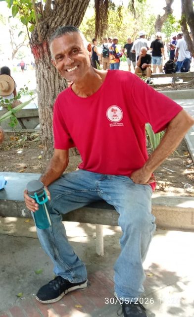 Andrés González