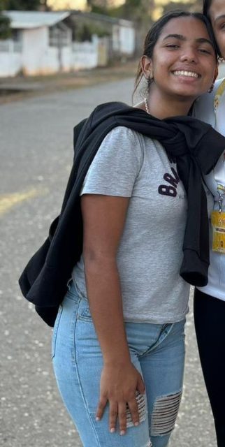 maria fernanda salas si la encuentra llamar al 04143158452