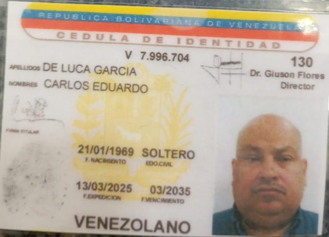 CARLOS DE LUCA
