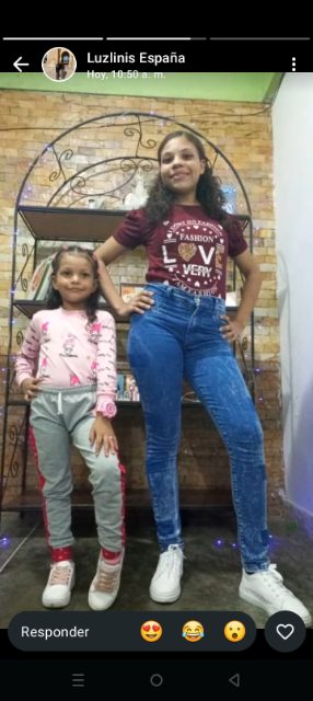 Daniela y Yenifer Albarran