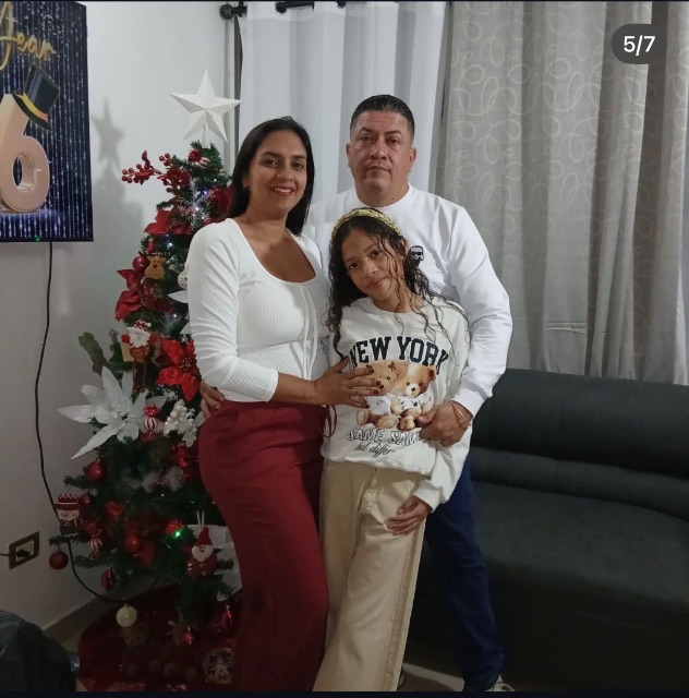 Yailin Portillo, Oriana y Alejandro Soto