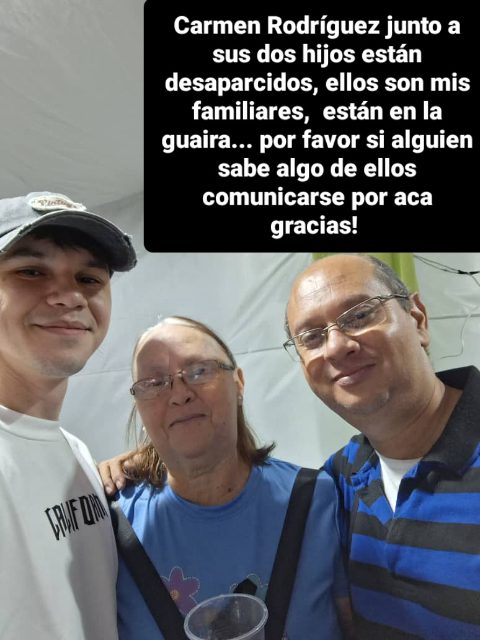 Los 3 de la foto madre e hijos