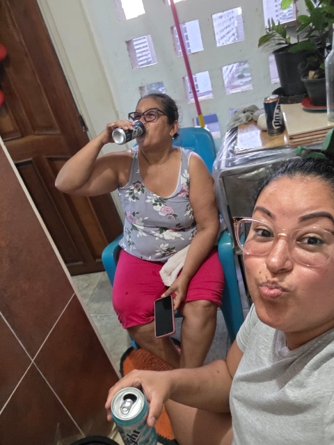 yoselin quintero y lolis barrueta
