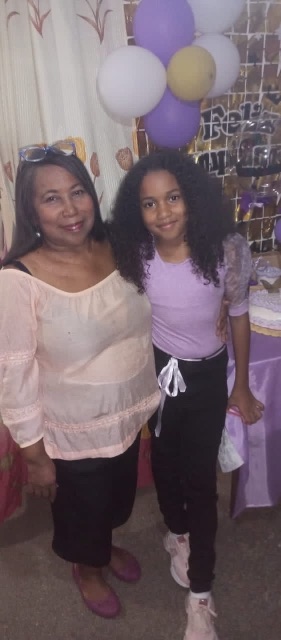 Cruz Edecia Domingues y Marielys Ruth Saavedra