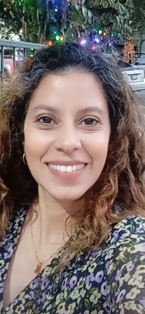Rosa Hernández