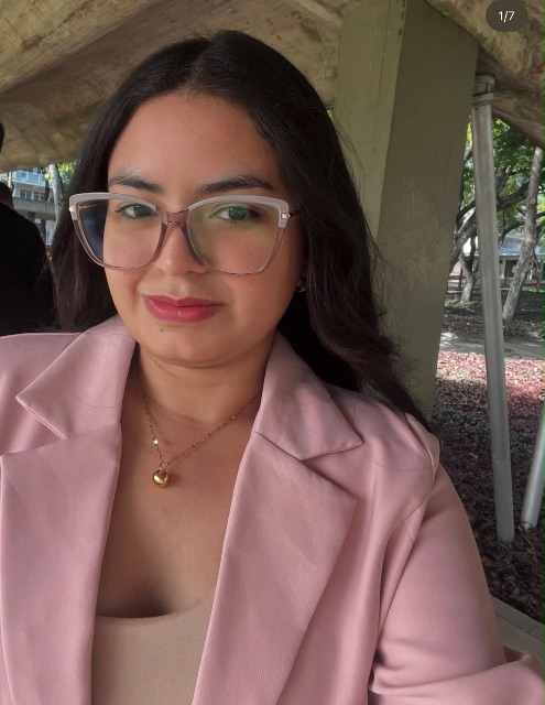 Leslee figuera