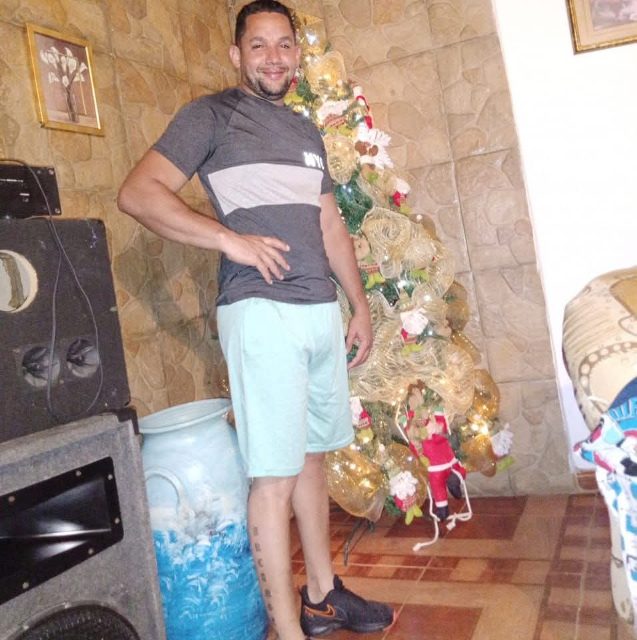 ROBERT MARTÍNEZ CAMEJO