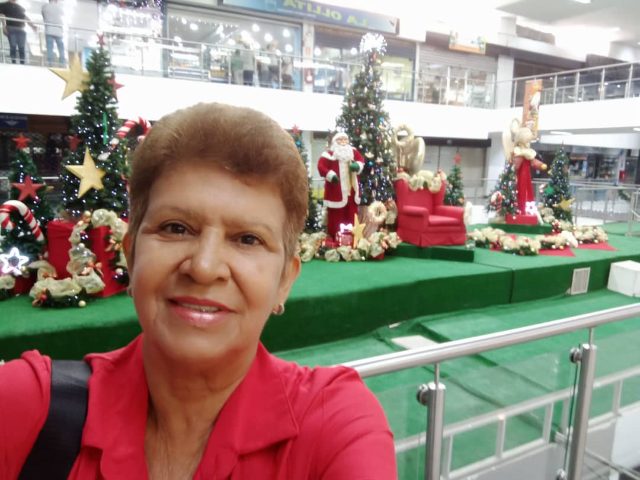 Nelida Fernández